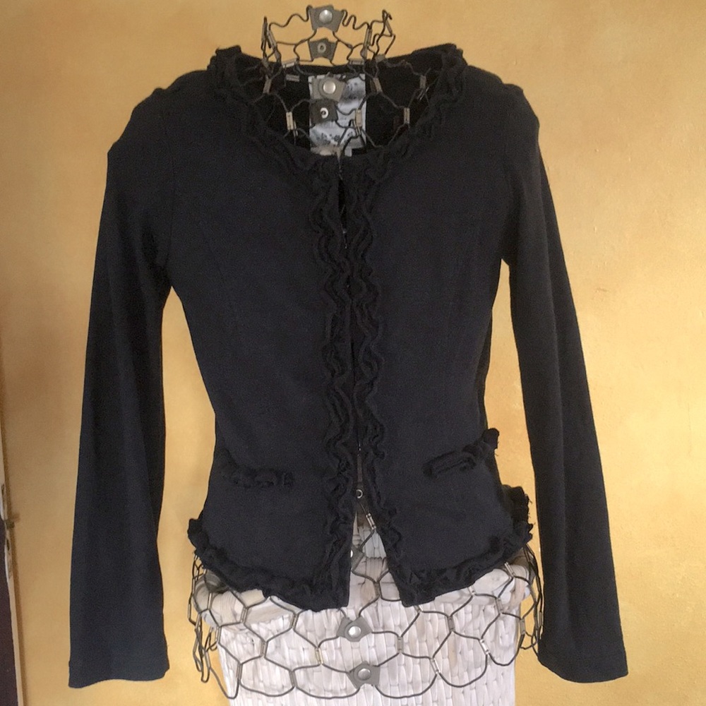 Nick & Mo Scoop Neck Ruffled Jacket